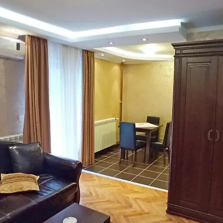 Konaciste 아파트호텔 즐라티보