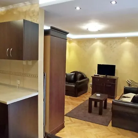 아파트호텔 Konaciste 3*